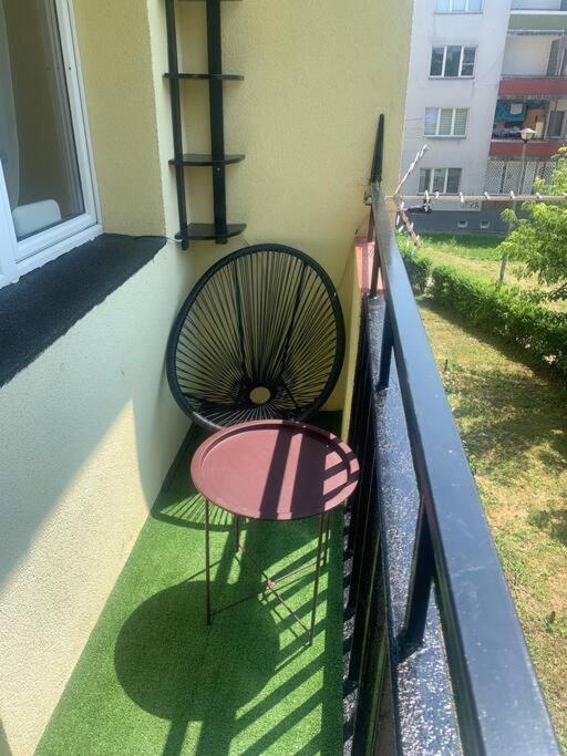 Uroczy Apartament W Centrum Sandomierza Bagian luar foto